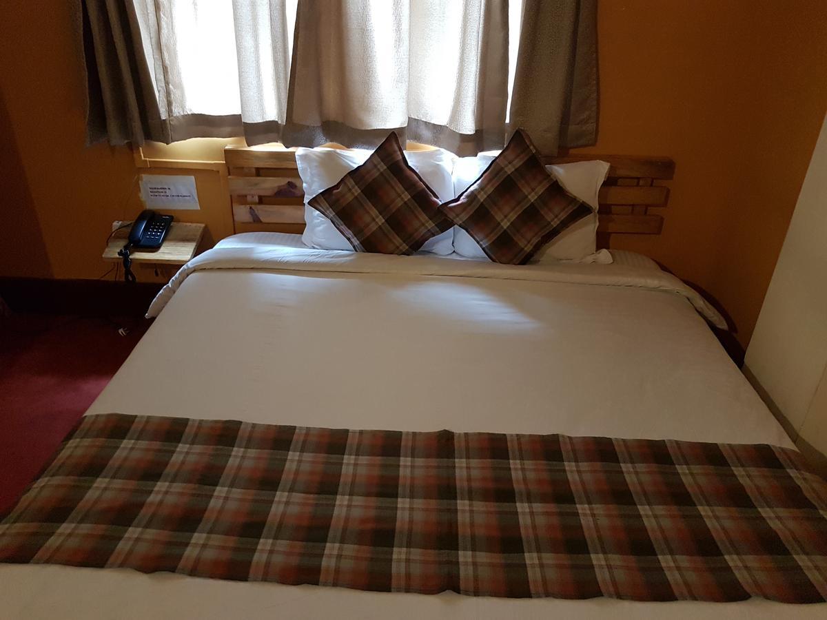 Oyo 5034 Living Roof Bed and Breakfast Shillong Exterior foto